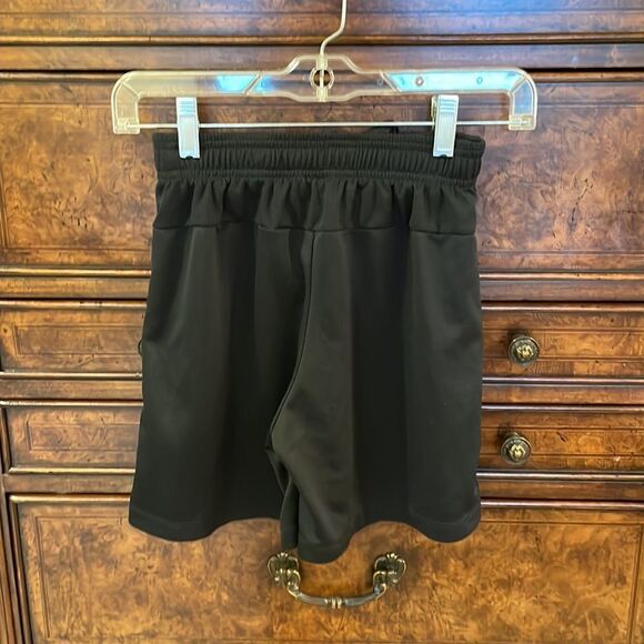Nike black dri fit kids shorts - Picture 7 of 7